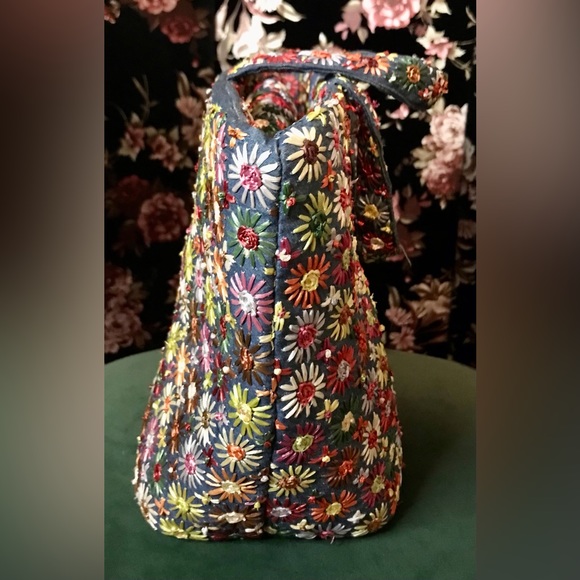 Pierre Urbach Structured Multicolor Embroidered Floral Snap Top Closure Tote Bag - Picture 7 of 8